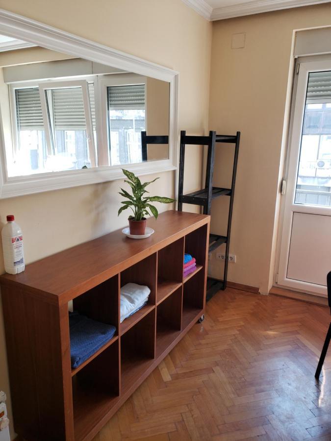 Private Cozy Room 2 With Shared Kitchen In Appartment Belgrade Luaran gambar