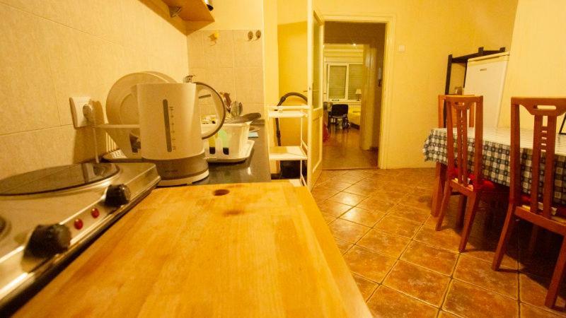 Private Cozy Room 2 With Shared Kitchen In Appartment Belgrade Luaran gambar